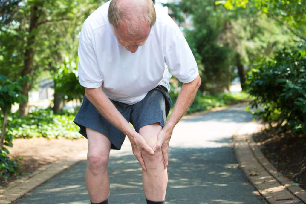 10 Ways to Relieve Knee Pain for Seniors