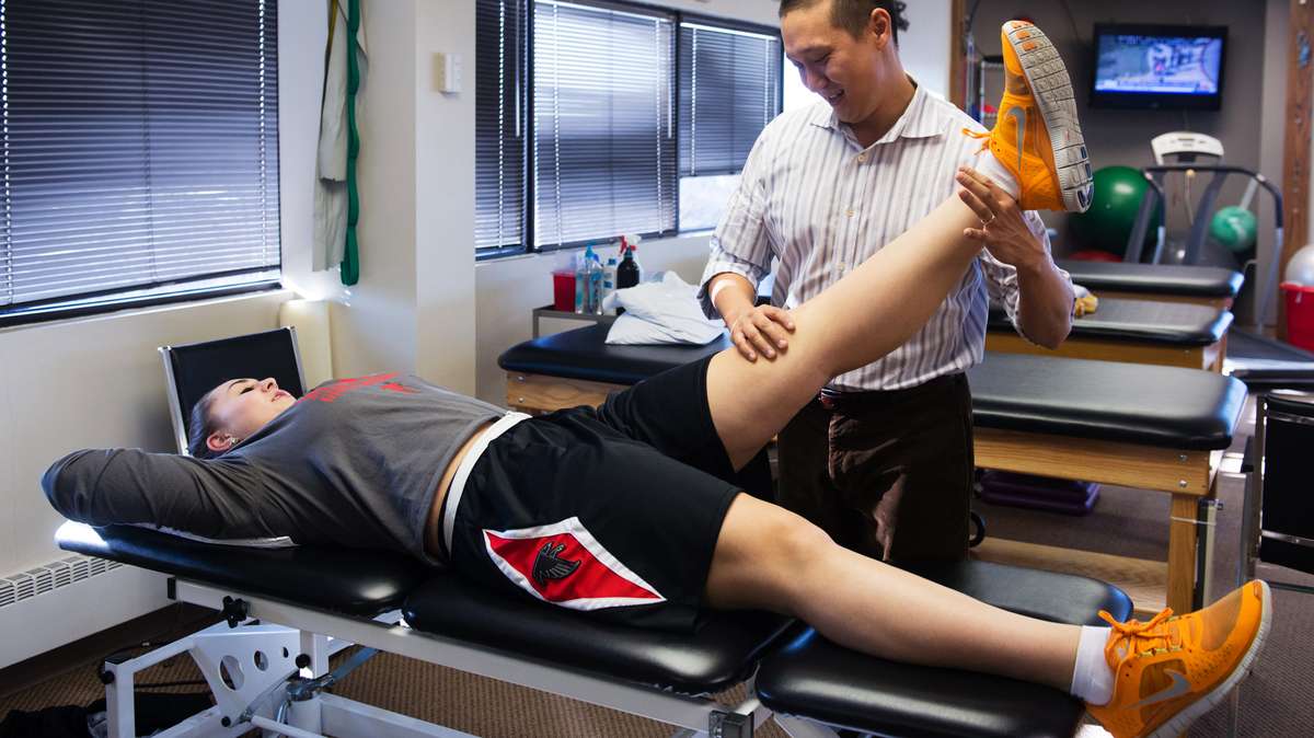 Pediatricians Say Training Can Help Teens Avoid Knee Injuries : Shots ...