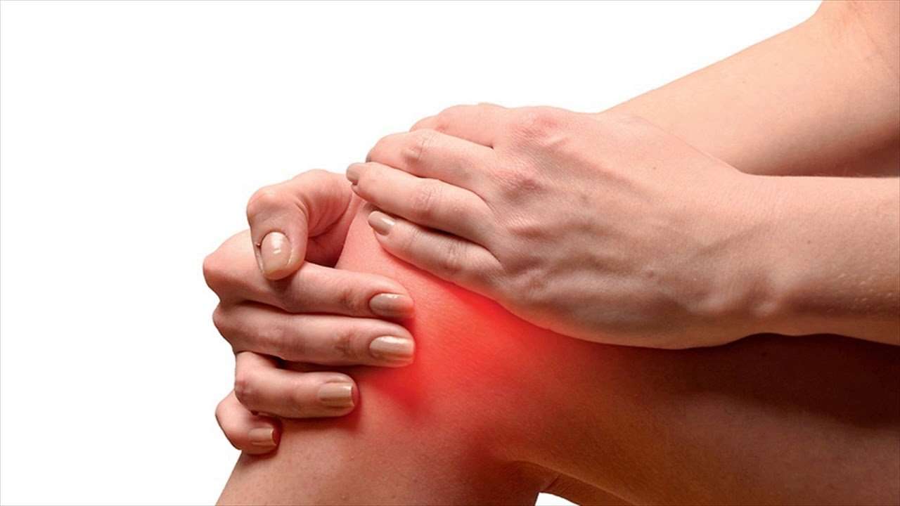 Which Position Helps To Get Rid Of Swelling And Knee Pain ...